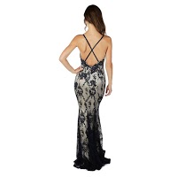 Elegance Dress and Beauty Boutique 1089529 Image 7